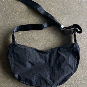 Baggu Medium Crescent Bag Brand New